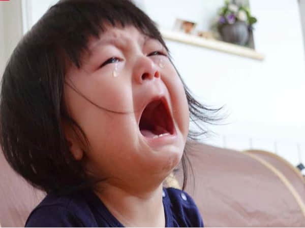 Mơ thấy một đứa trẻ đang khóc