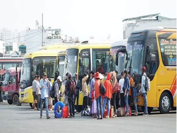 Mơ thấy xe khách chở nhiều đồ