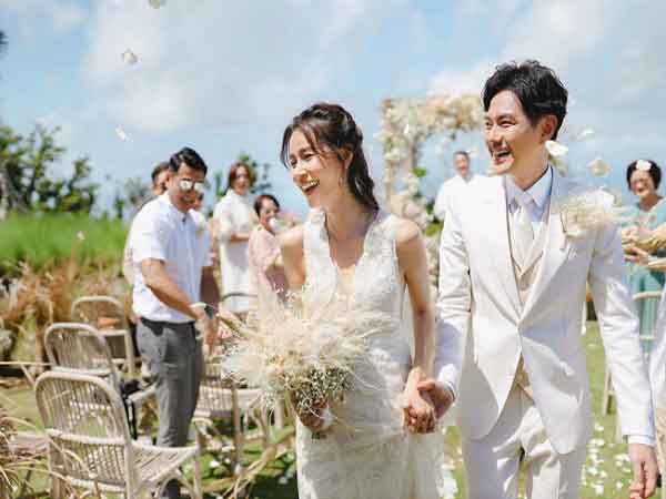Nằm mơ thấy đám cưới người lạ đánh con gì?