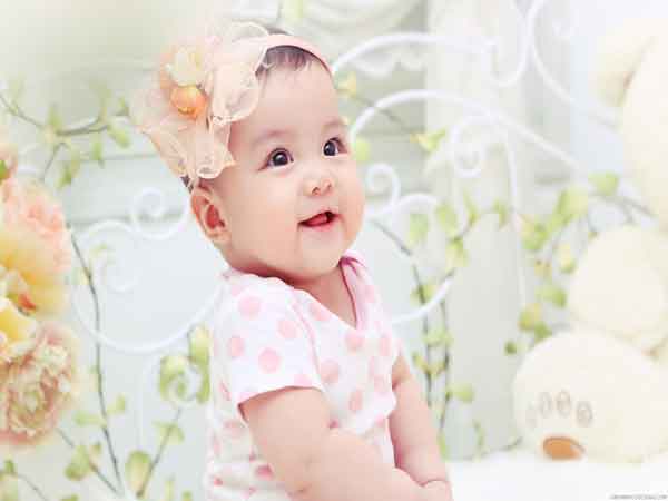 Ý nghĩa giấc mơ thấy em bé gái