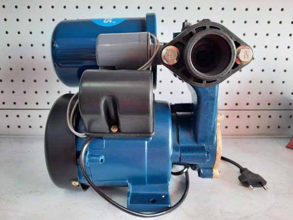 Ngủ mơ thấy máy bơm nước có ý nghĩa gì
