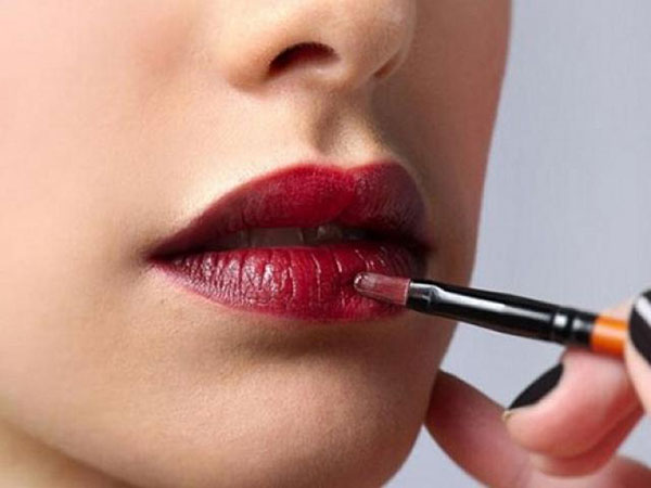 Nằm mơ thấy thỏi son đánh con gì số mấy