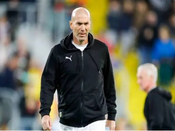Tin bóng đá 27/2: Zidane xác nhận sẵn sàng trở lại ghế HLV