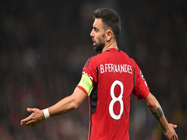 Bruno Fernandes (Manchester United, Bồ Đào Nha)