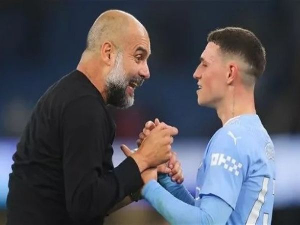 Tin bóng đá chiều 1/10: Pep Guardiola bênh vực Phil Foden