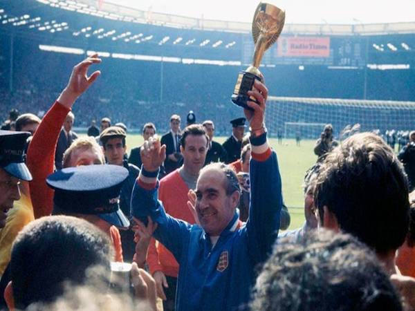 Huấn luyện viên Anh