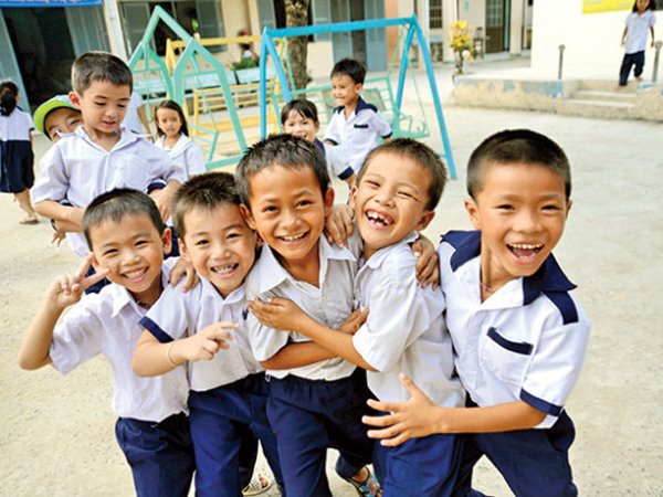 Nằm mơ thấy đi học cùng bạn cũ điềm gì số mấy?