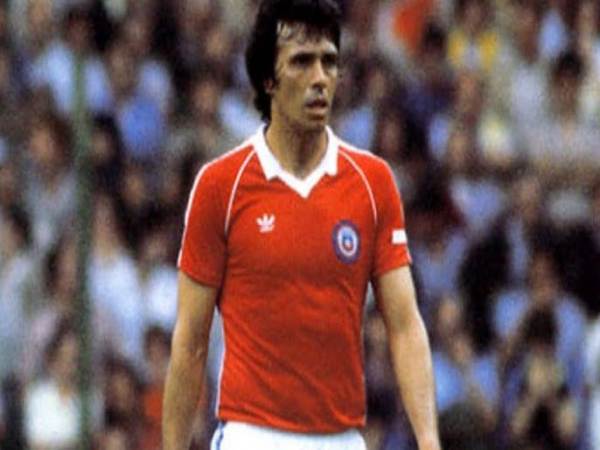 Elías Figueroa – Hậu vệ huyền thoại bậc nhất Nam Mỹ